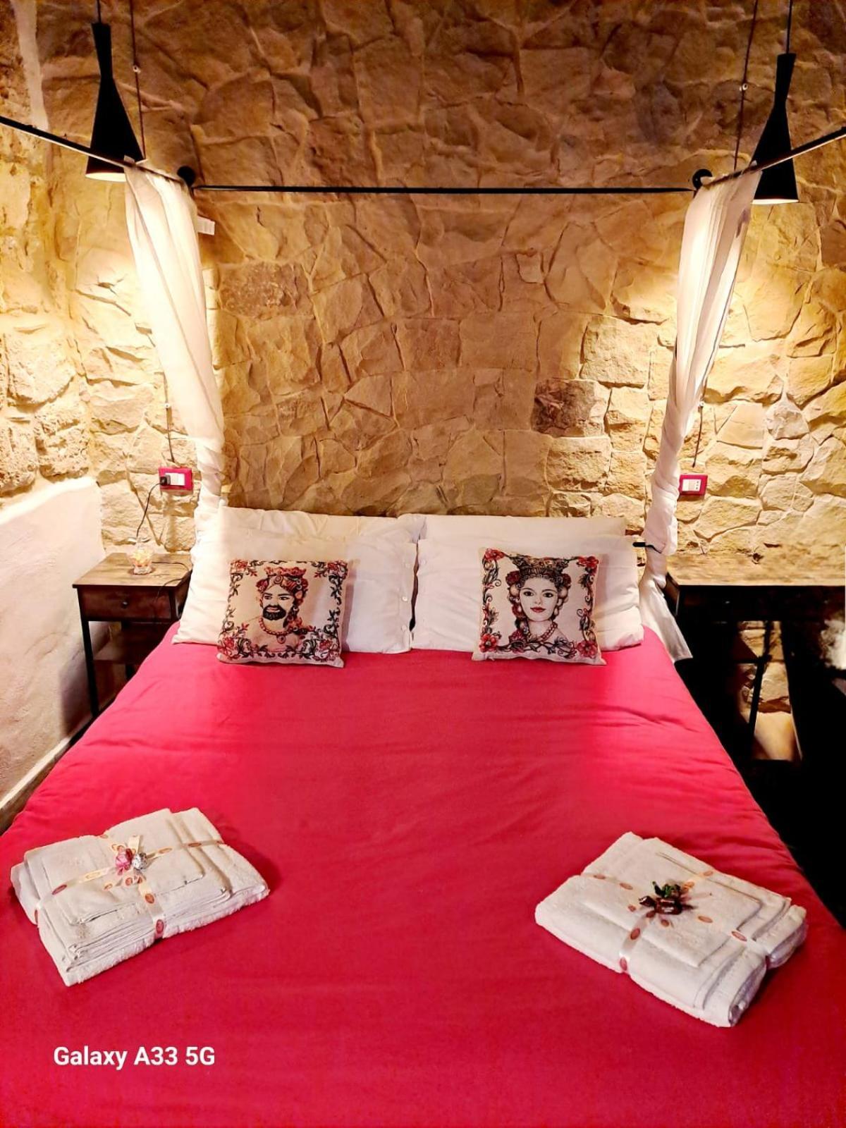 Rifugio Dei Frati Apartment ปาแลร์โม ภายนอก รูปภาพ